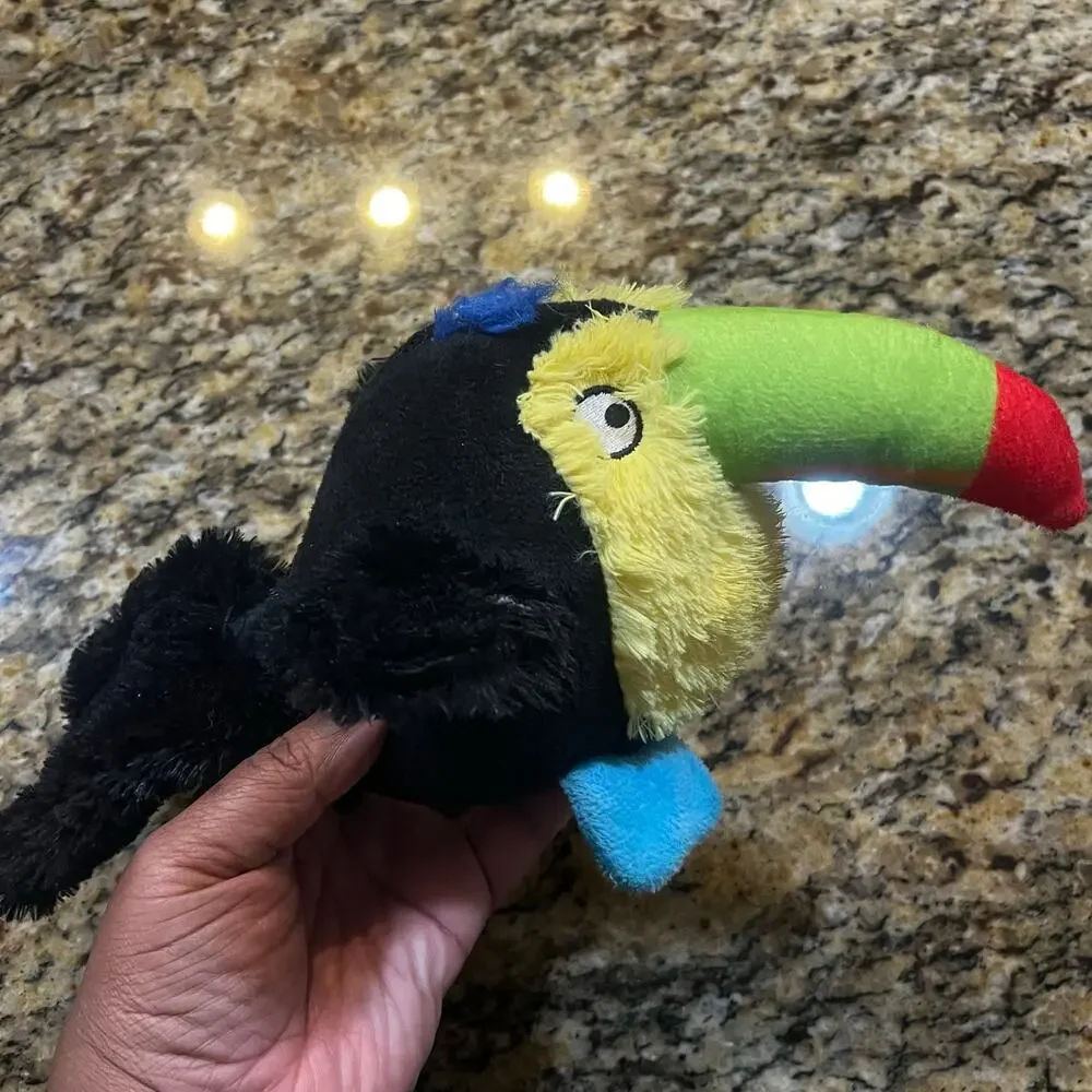 ZippyPaws Cake Bark Todd‎ The Tropical Toucan Squeaky Dog Toy Lot